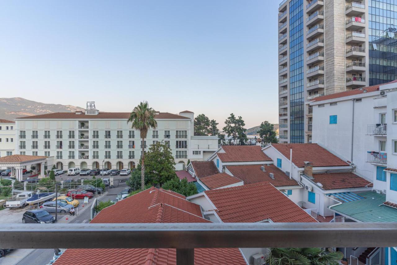 Fontana Mediteran Properties Budva Exterior photo