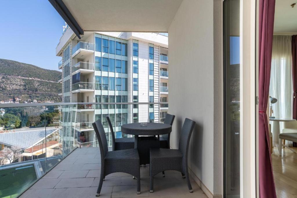 Fontana Mediteran Properties Budva Exterior photo